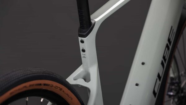 Cube Nuroad Hybrid C:62 Race 400X reedbeige´n´black