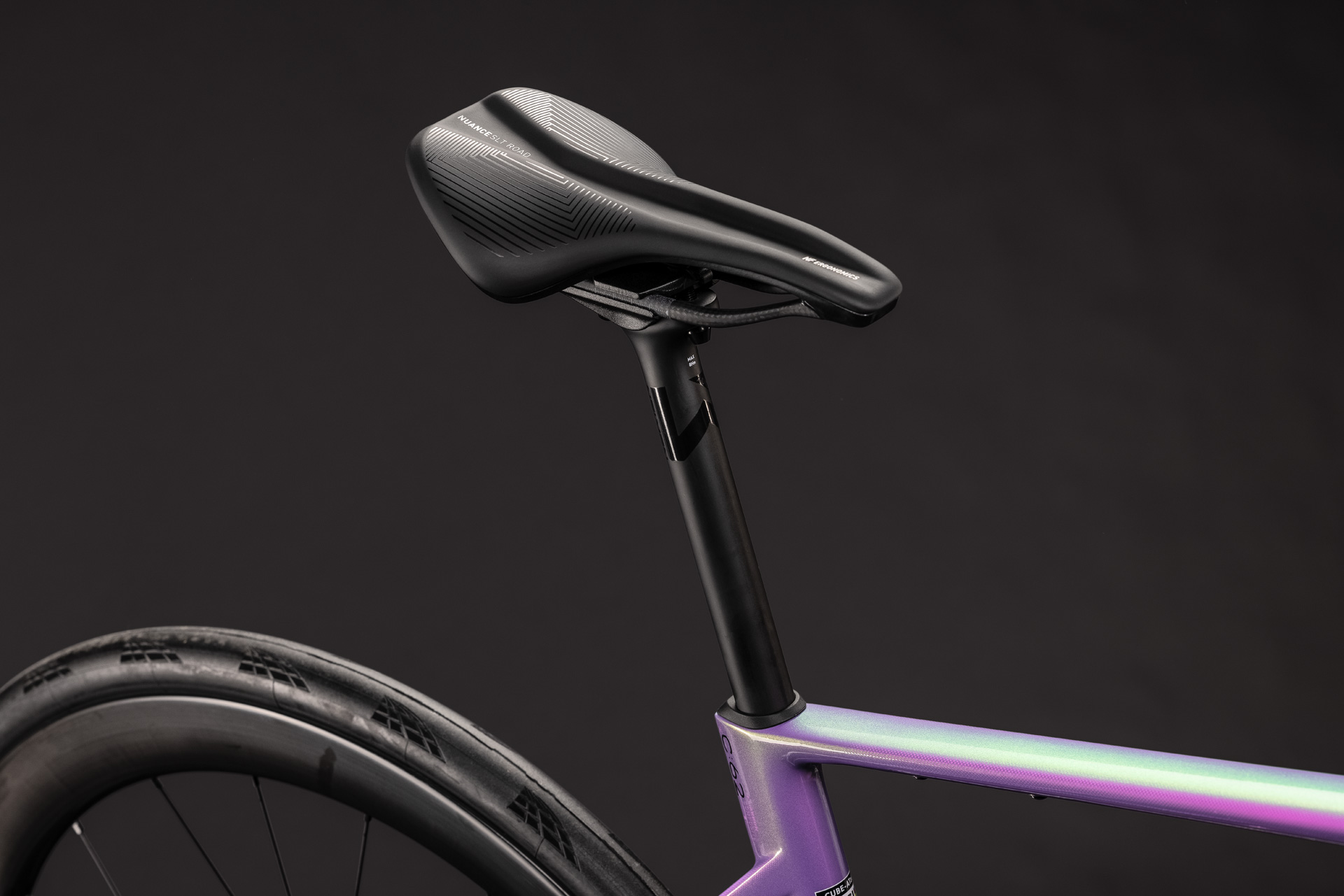 Cube Attain C:62 SLT cosmicpurple´n´black – Bild 6
